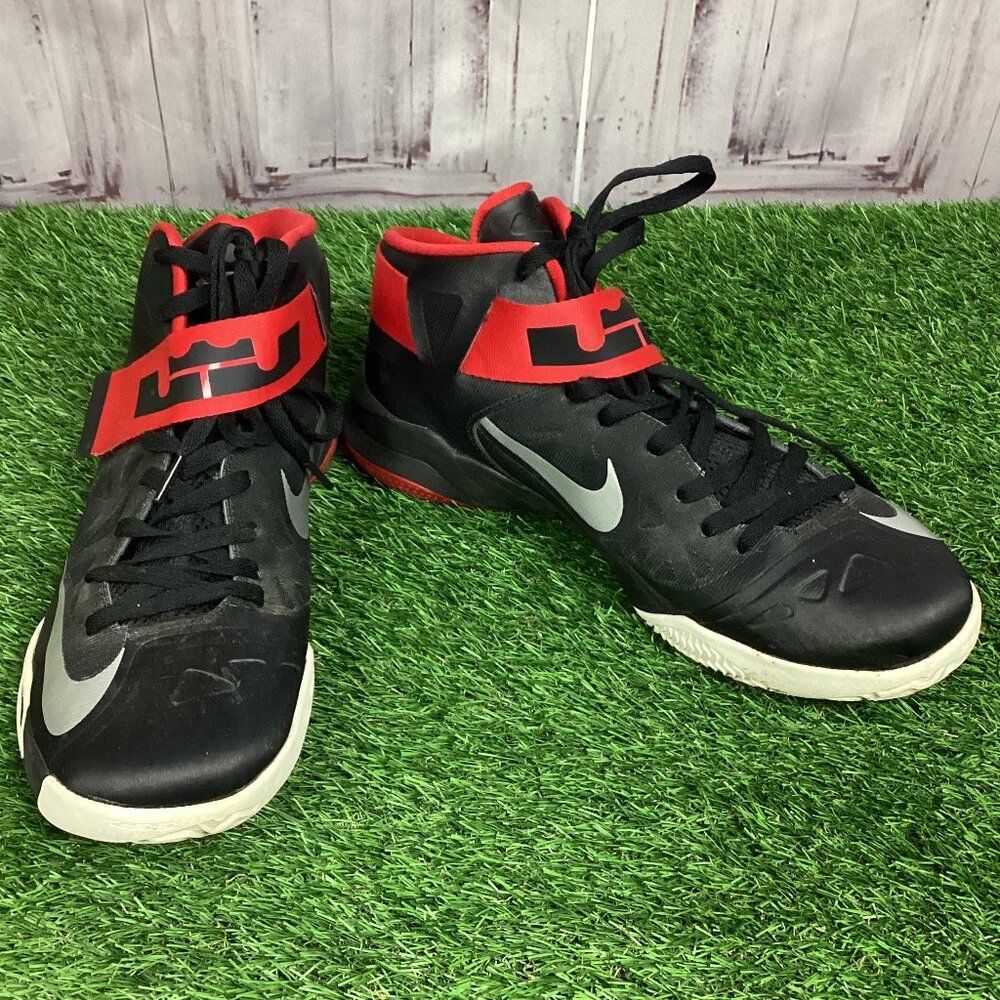 Nike Lebron Zoom Soldier 6 VI Bred 11